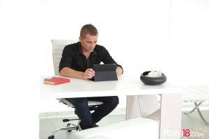 Original 2250 px/ 1500 px