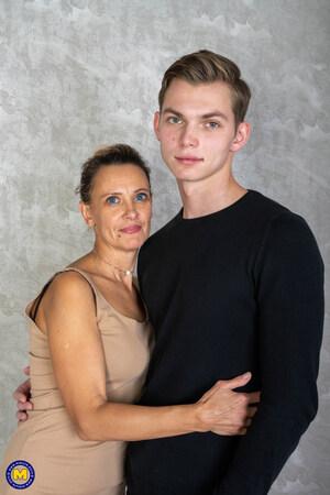 Original 1706 px/ 2560 px