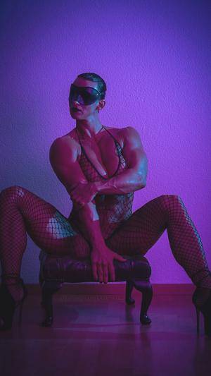 Original 1080 px/ 1920 px