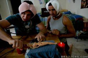 Original 900 px/ 600 px