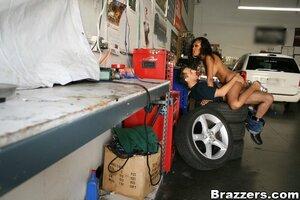 Original 900 px/ 600 px