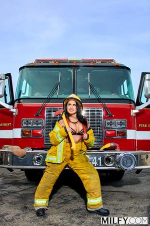 Original 2000 px/ 2999 px