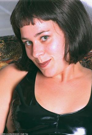 Original 682 px/ 1008 px