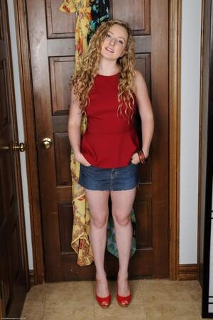 Original 682 px/ 1024 px