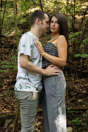 #SexArt- Asandra Dewy - Hand To Hand