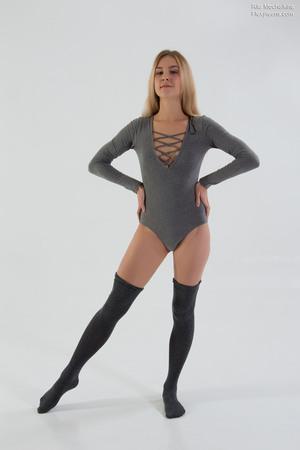 #FlexyTeens alecia fox