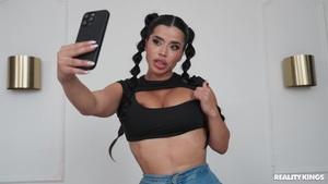 Original 1920 px/ 1080 px