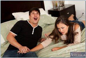 Original 850 px/ 571 px