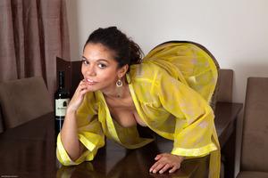 Original 3000 px/ 2000 px