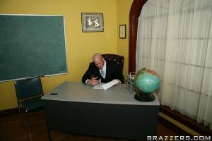 Original 900 px/ 600 px