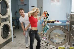 Original 3840 px/ 2560 px