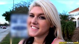 Original 3840 px/ 2160 px