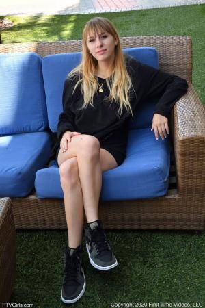 #FTVGirls Angel Youngs