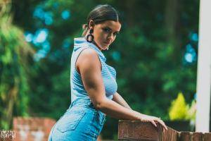 Original 4500 px/ 3000 px