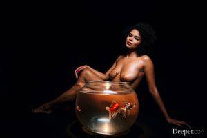 Original 2999 px/ 2000 px