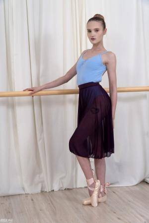 Original 533 px/ 800 px