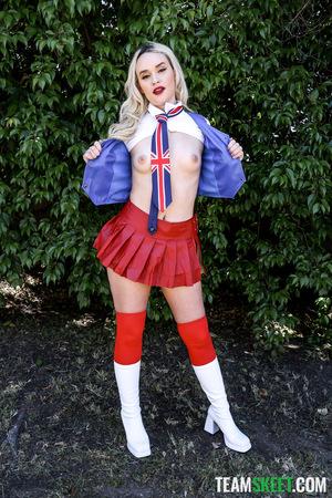 #TeamSkeet - Eva Nyx, Khloe Kingsley - Fuck a Pair of Twins?! Oh, Behave!