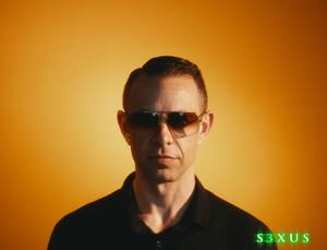 Original 3000 px/ 2293 px