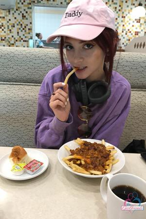 Original 2000 px/ 3000 px