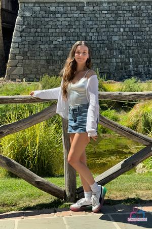 Original 2000 px/ 3000 px