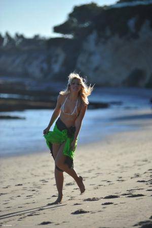 Original 899 px/ 1352 px