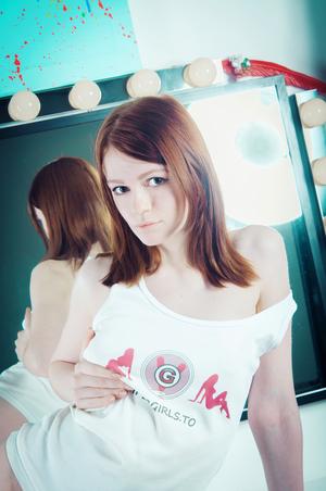 Original 2000 px/ 3011 px