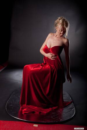 Original 3744 px/ 5616 px