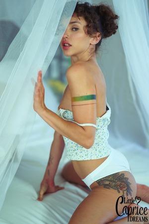 Original 1280 px/ 1920 px