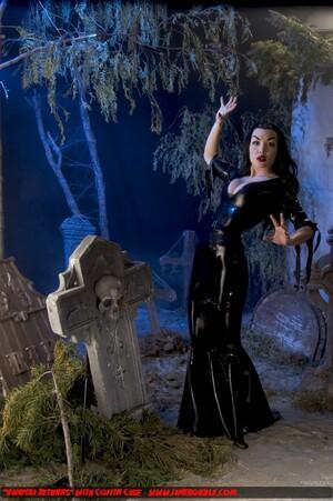 Original 665 px/ 1000 px