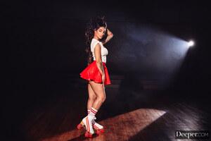 Original 3000 px/ 2000 px