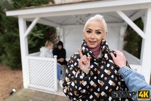 Original 4090 px/ 2727 px