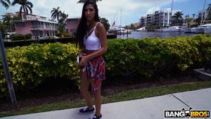 Original 1280 px/ 720 px