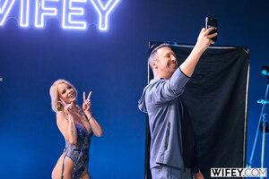 Original 2998 px/ 2000 px