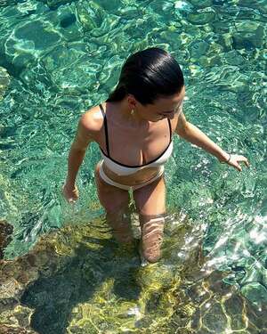 Original 640 px/ 800 px