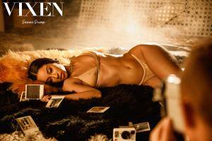 Original 3000 px/ 2000 px