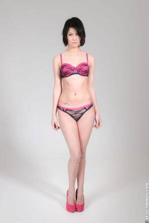 Original 854 px/ 1280 px