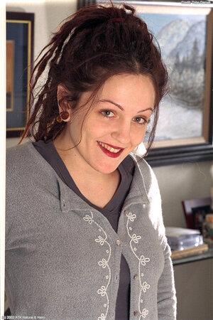 Original 683 px/ 1024 px