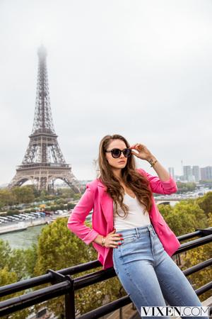 Original 2000 px/ 3000 px