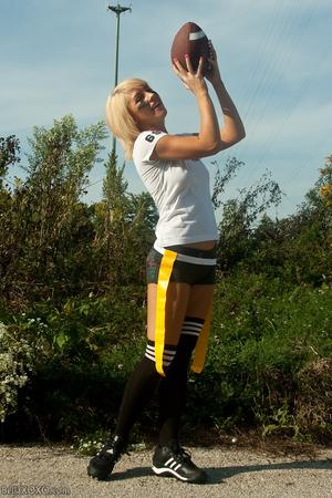 Original 1067 px/ 1600 px