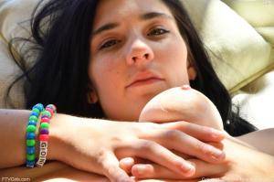 Original 1280 px/ 852 px