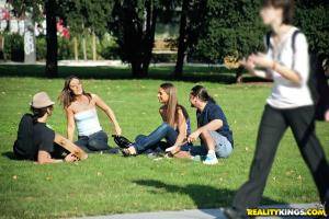 Original 3840 px/ 2560 px