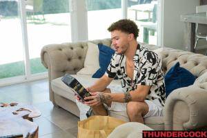 Original 2500 px/ 1667 px