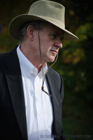 Original 795 px/ 1200 px