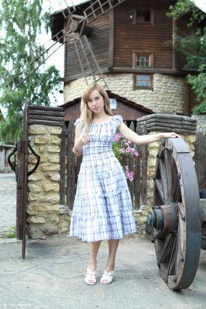 Original 3334 px/ 5000 px