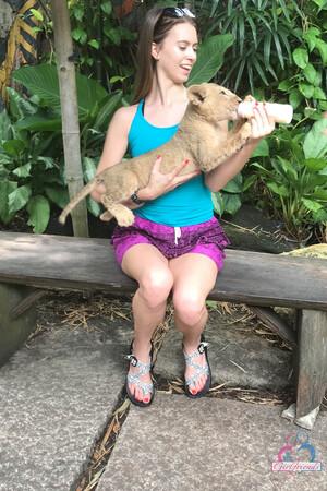 Original 2000 px/ 3000 px