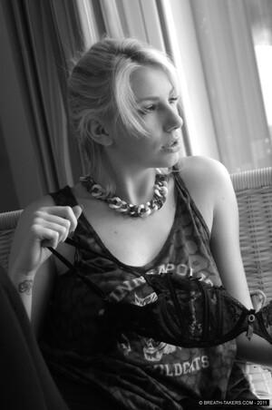 Original 2848 px/ 4288 px