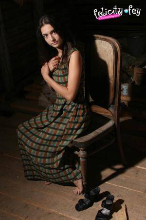 Original 680 px/ 1024 px