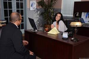 Original 1600 px/ 1068 px