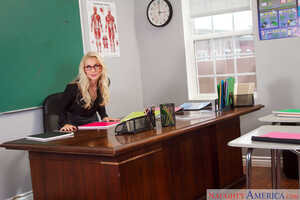 Original 2500 px/ 1666 px