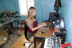 Original 3840 px/ 2560 px